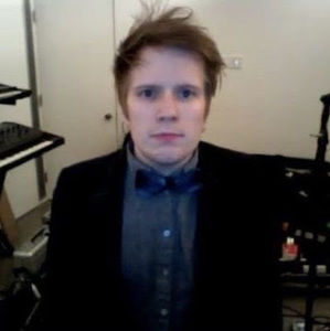 Meet your Posher, Aliya